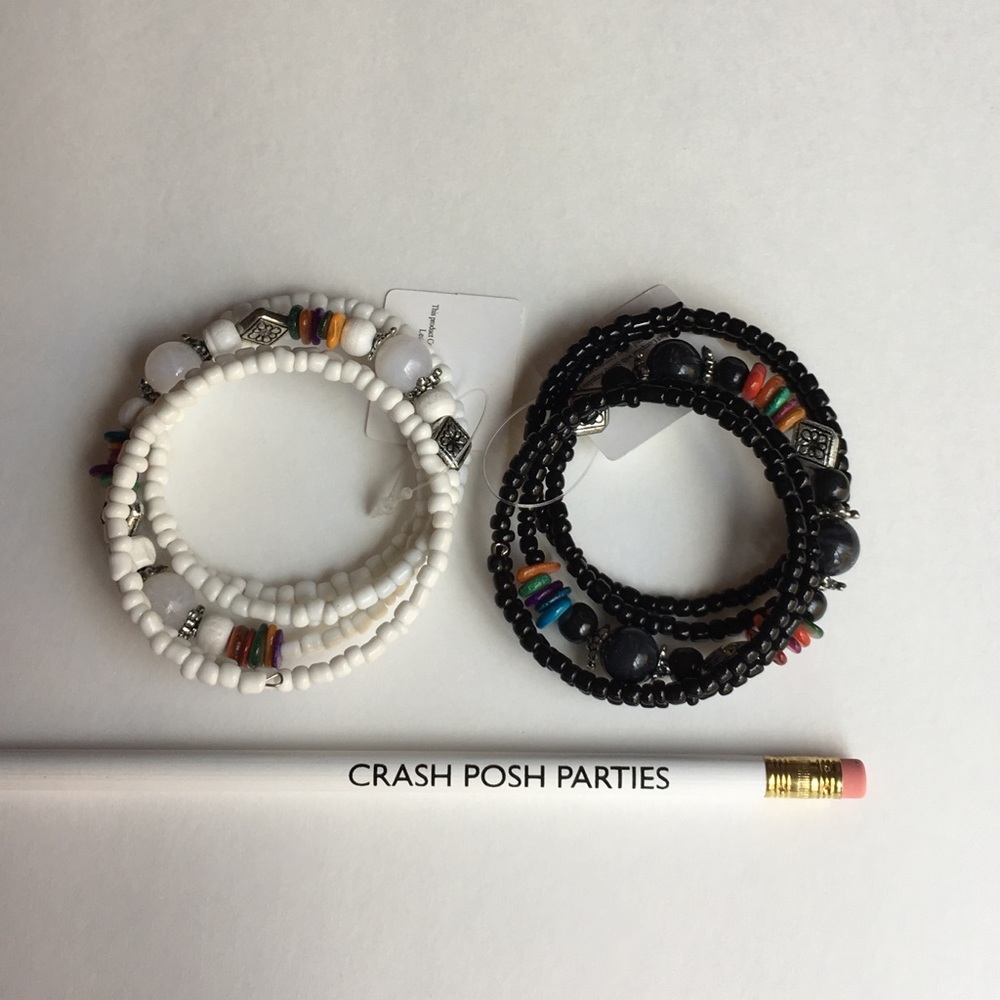 CAROL WHITE BEADED FAUX STONE WRAP AROUND BOHO BRACELET - Picture 1 of 3